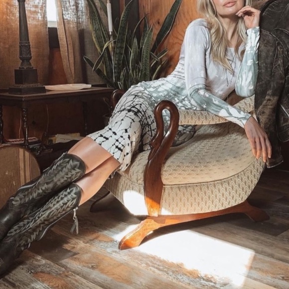 Young Fabulous & Broke Long Sleeve Tie Dye Dress - Picture 3 of 15